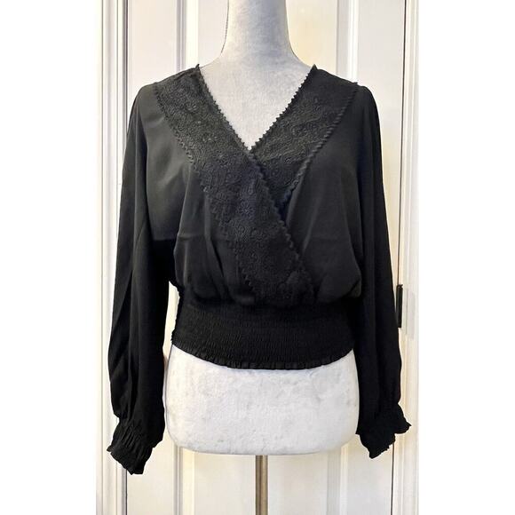 JOIE Women’s Embroidered Lace Blouse Top LS V Neck Cropped M Y2k Peasant Chic - Picture 1 of 9